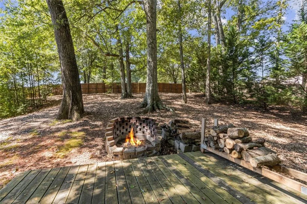 Bethlehem, Georgia 30620, United States, 4 Bedrooms Bedrooms, ,4 BathroomsBathrooms,Residential,Active,203872