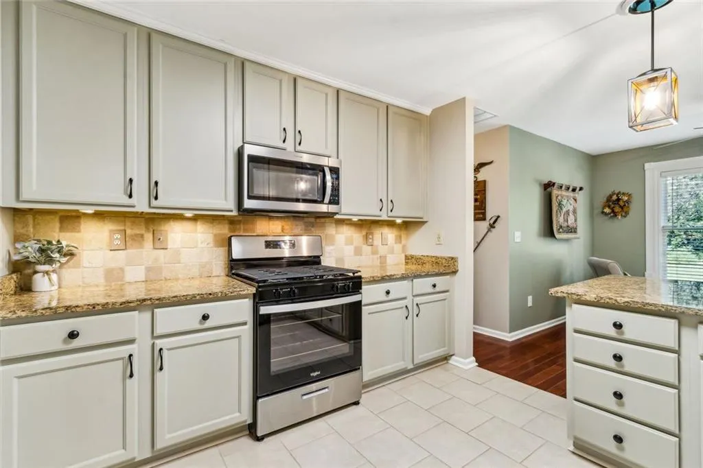 Bethlehem, Georgia 30620, United States, 4 Bedrooms Bedrooms, ,4 BathroomsBathrooms,Residential,Active,203872