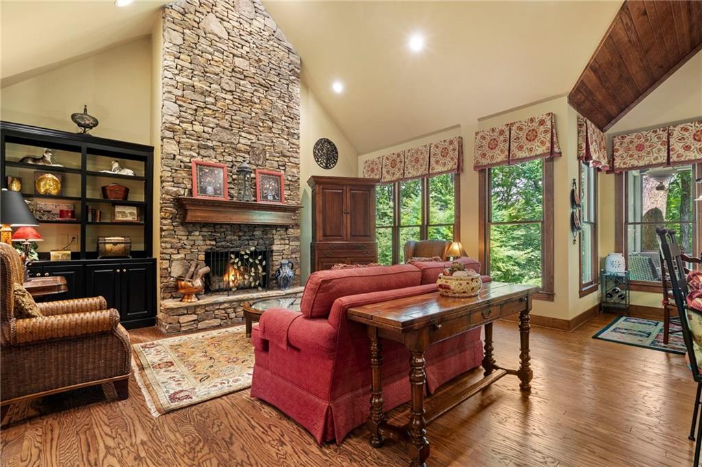 497 Wedgewood Drive