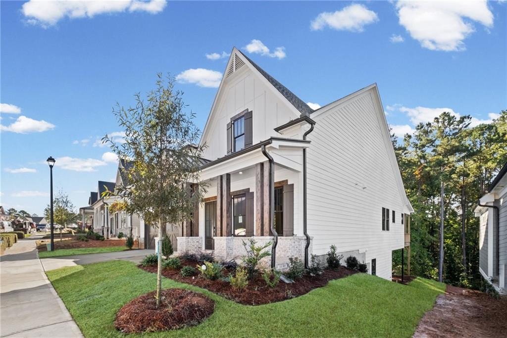 793 Woodlake Court