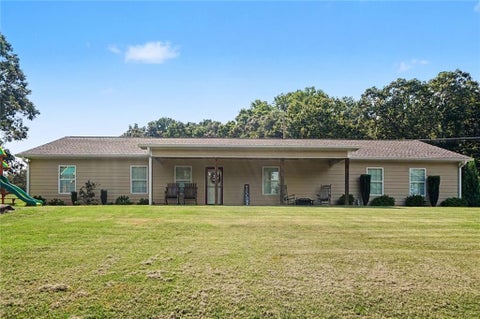 Homes For Sale - 958 Hale Road<br/> Maysville, GA 30558