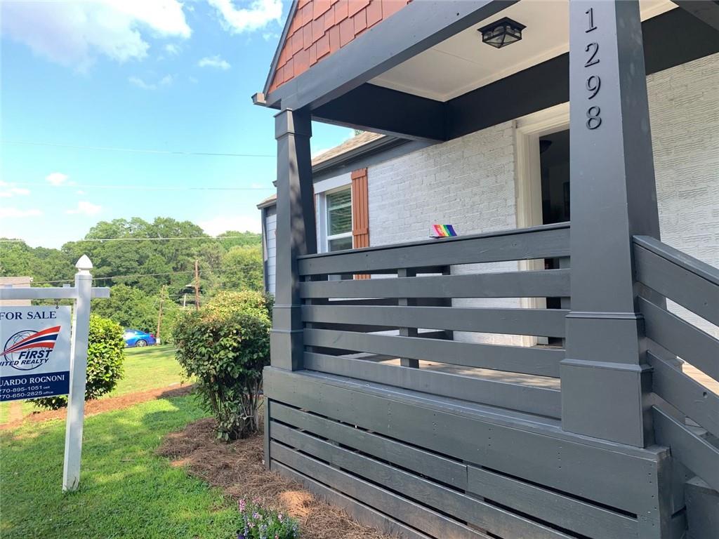 1298 Gideons Drive SW