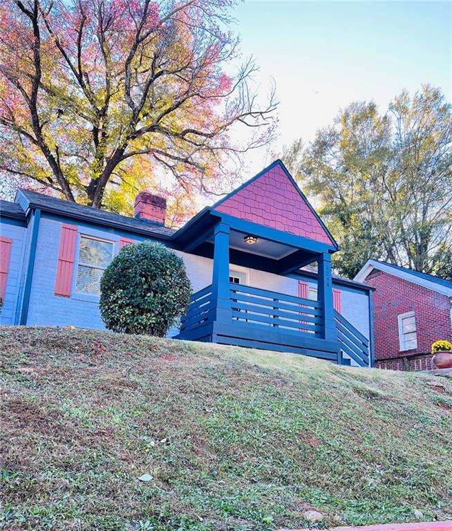 1298 Gideons Drive SW