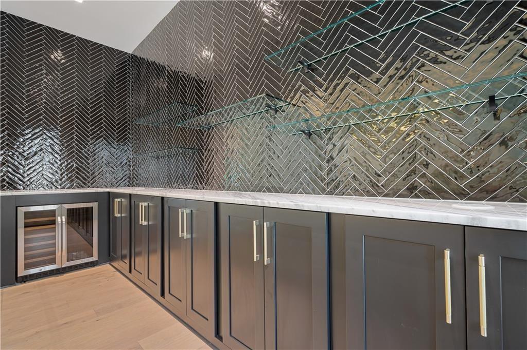 Echelon - Residential