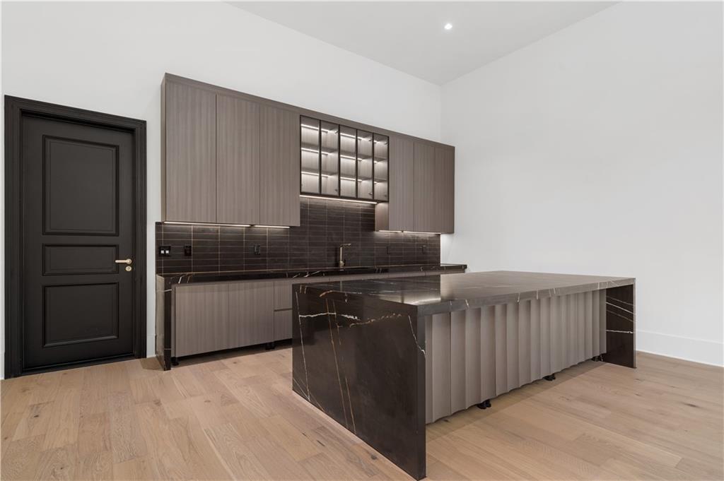 Echelon - Residential