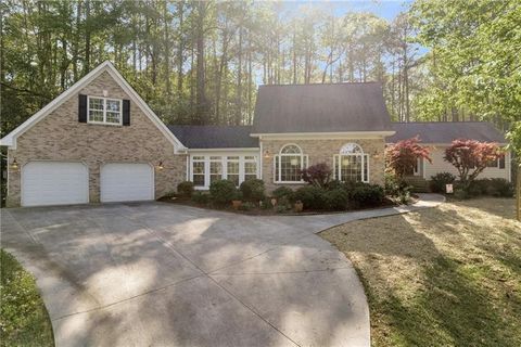 Homes For Sale - 1980 Cedar Bluff Road<br/> Walton County, Monroe, GA 30656