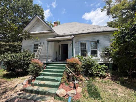 Homes For Sale - 784 Tri County Road<br/> Spalding County, Brooks, GA 30205
