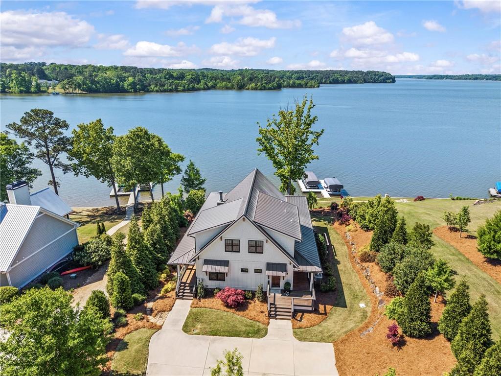 1951 Northwoods Drive