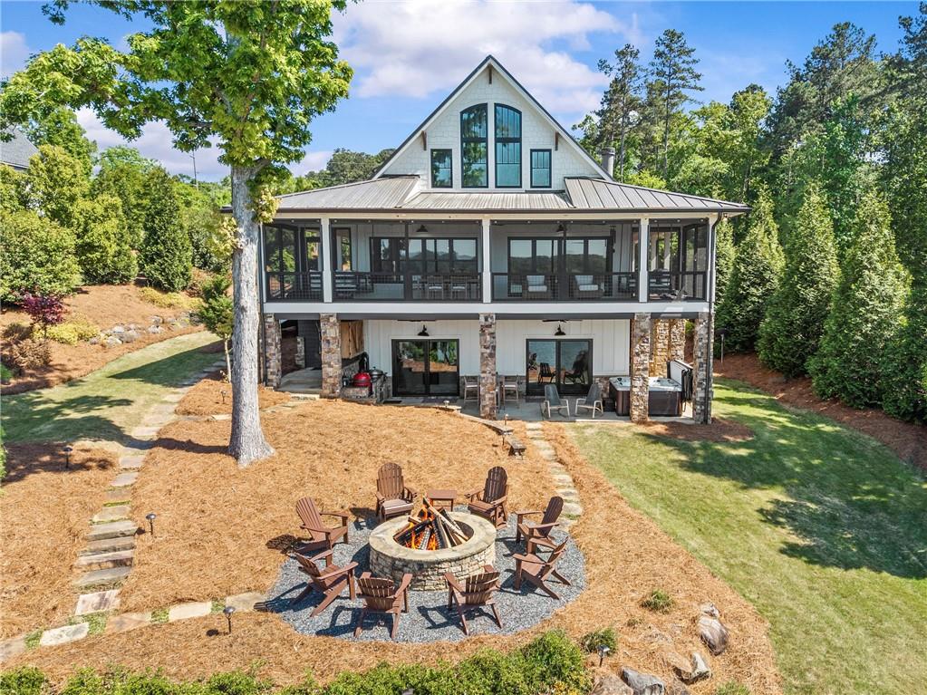 1951 Northwoods Drive