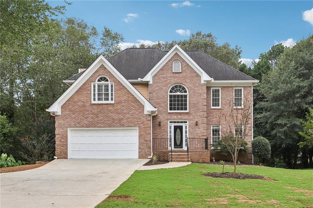 221 Larkshyre Trail