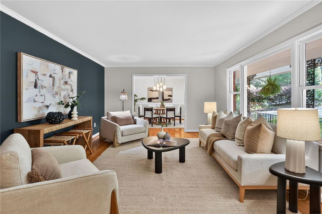 1975 N Ridgeway Road NE