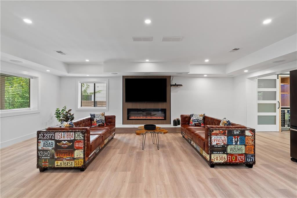 1355 Lockwood Drive SW