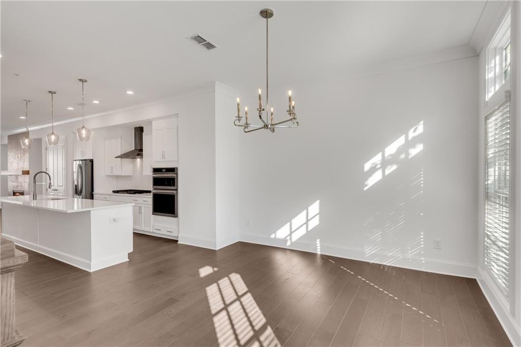 6750 Encore Boulevard