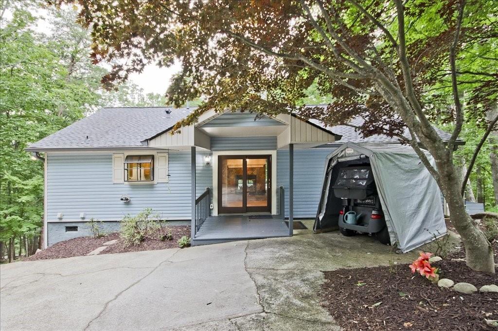 784 Fairway Drive