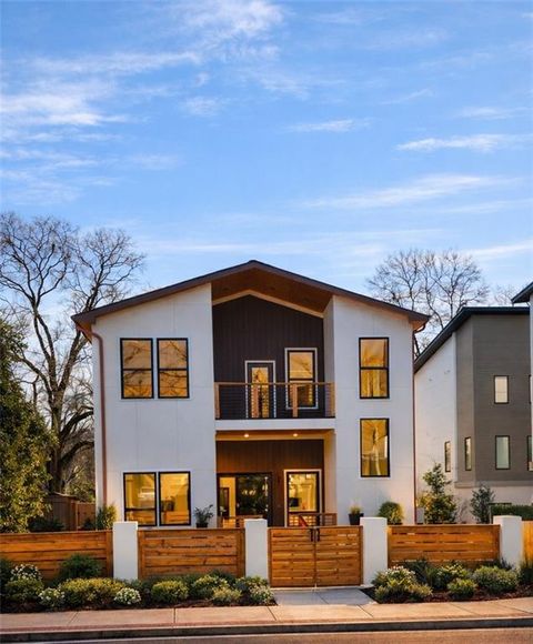 Photo of 1927 Memorial Drive SE, Atlanta, GA 30317 (MLS # 7738346)