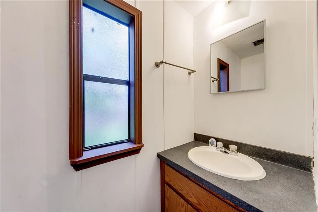 Jefferson, Georgia 30549, United States, 2 Bedrooms Bedrooms, ,2 BathroomsBathrooms,Residential,Pending,159612