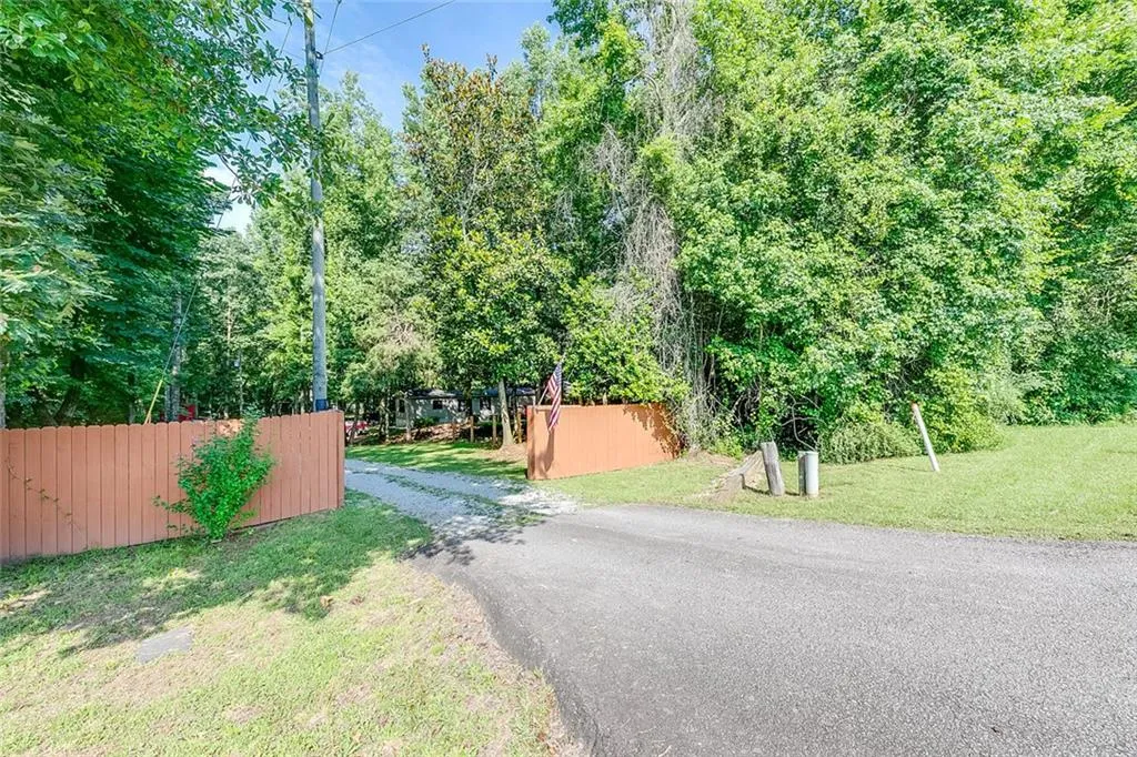 Jefferson, Georgia 30549, United States, 2 Bedrooms Bedrooms, ,2 BathroomsBathrooms,Residential,Pending,159612