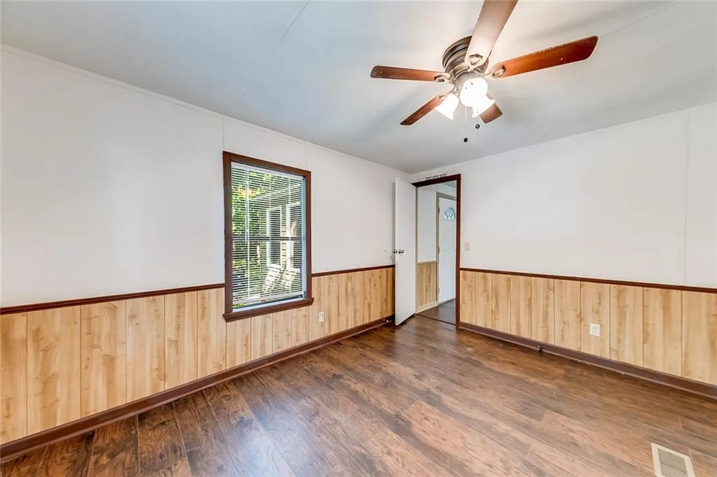 Jefferson, Georgia 30549, United States, 2 Bedrooms Bedrooms, ,2 BathroomsBathrooms,Residential,Pending,159612