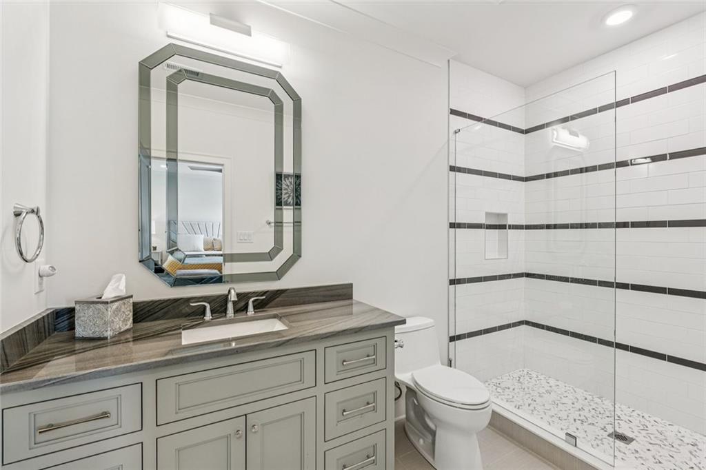 THE MANOR - Residential