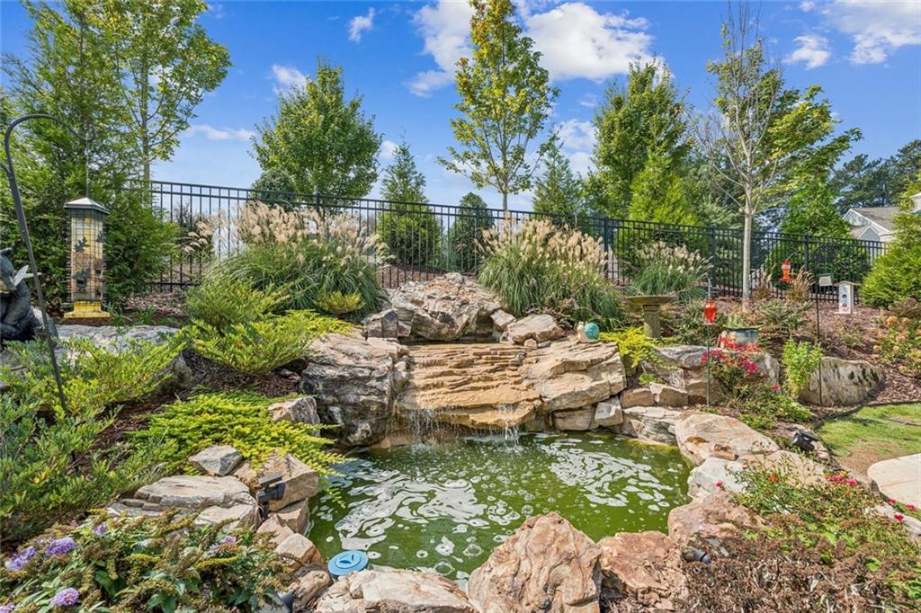 THE MANOR - Residential