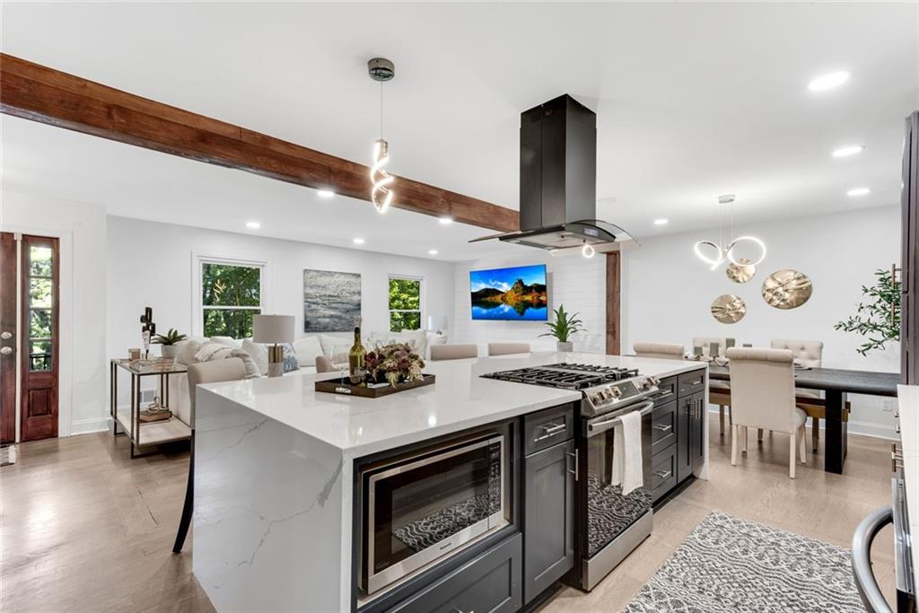 706 Ketchem Drive