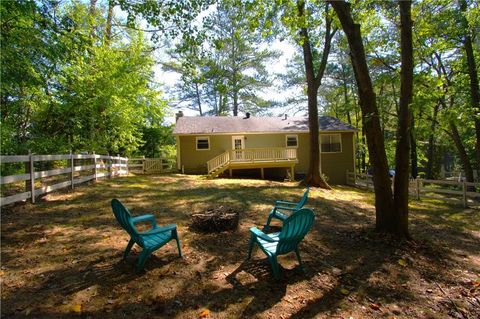 A home in Powder Springs