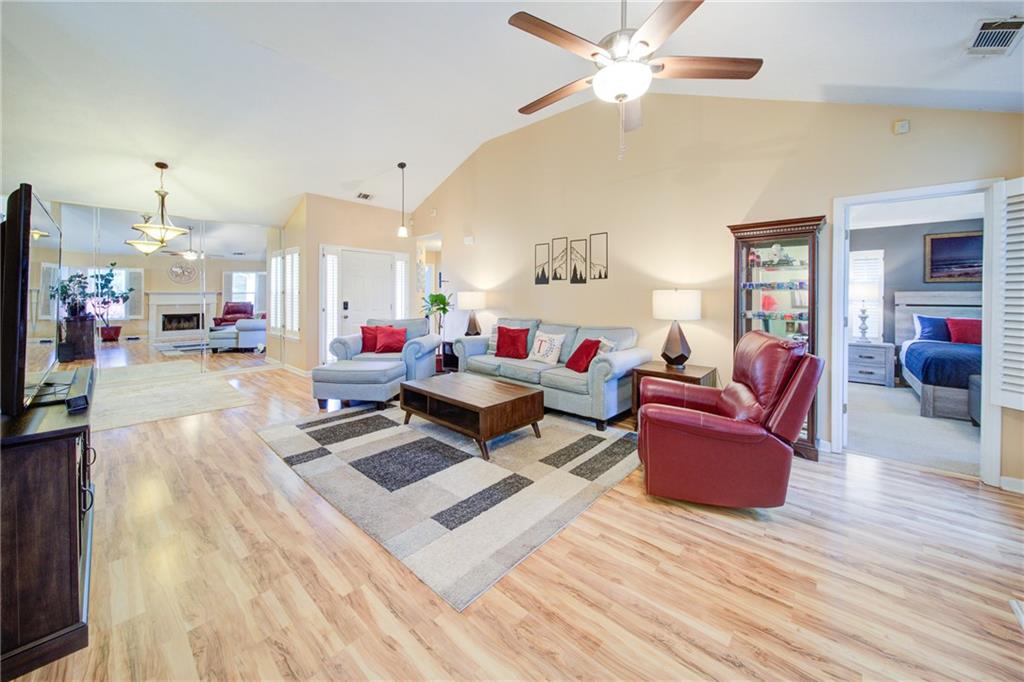 6325 Stephens Way