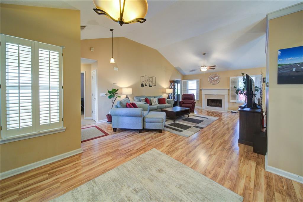 6325 Stephens Way