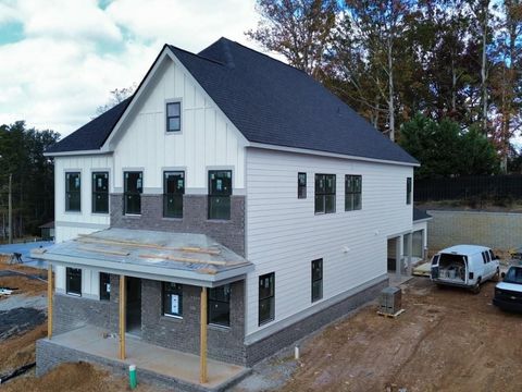 A home in Flowery Branch