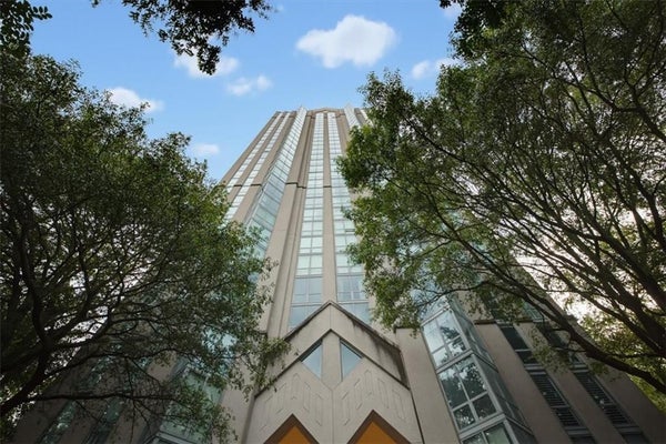 2870 PHARR COURT SOUTH NW APT 2006, ATLANTA, GA 30305 - Image f4d20e7ba728aea12930c2dfa4f09dfa/3925520159