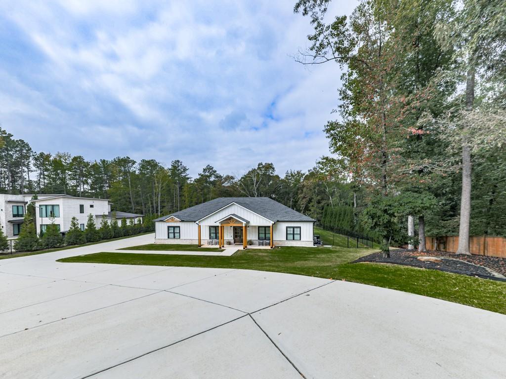 2599 Acworth Due West Road NW