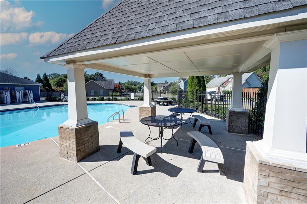 Barnsley Forest - Residential