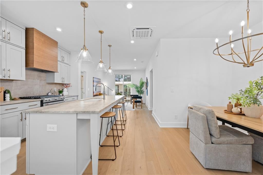 230 New Street 2105