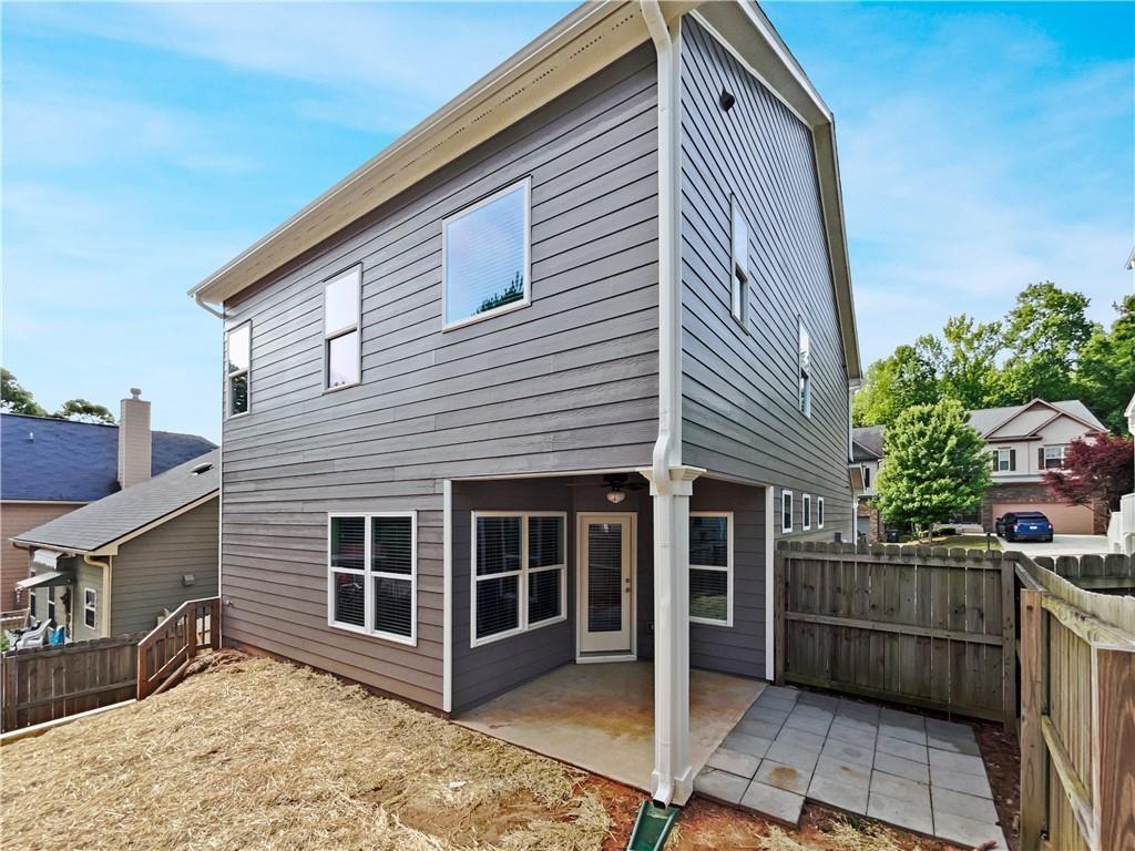 Woodward Xing - Residential Lease