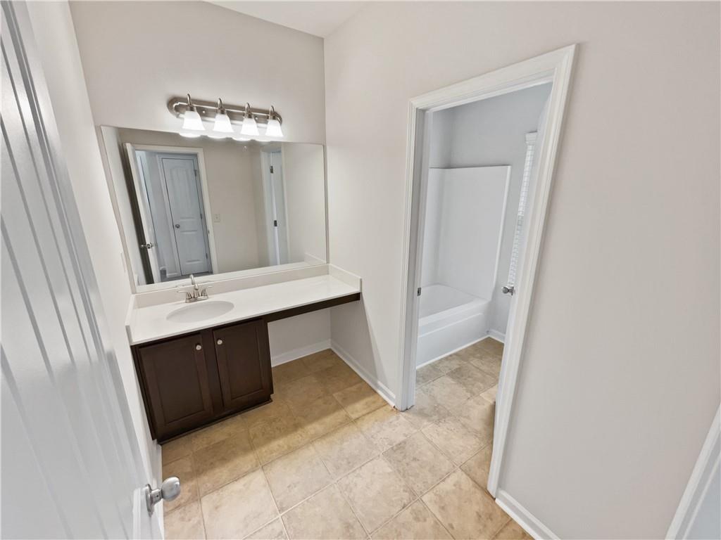 Woodward Xing - Residential Lease