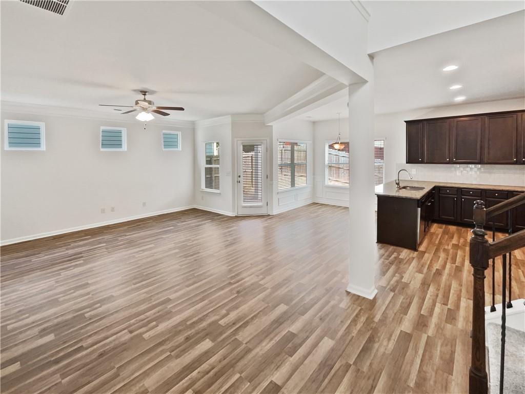 Woodward Xing - Residential Lease