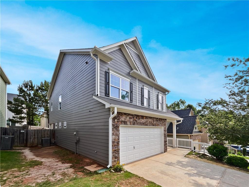 Woodward Xing - Residential Lease