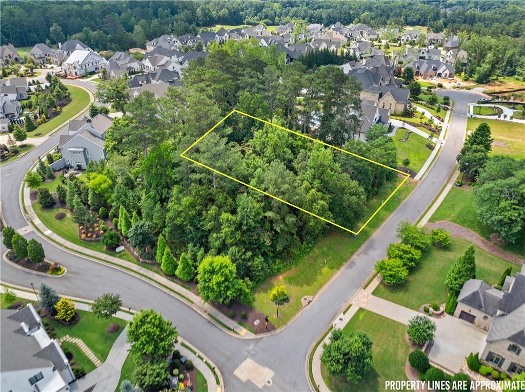 5021 Kings Close