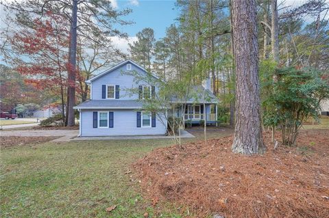 A home in Powder Springs