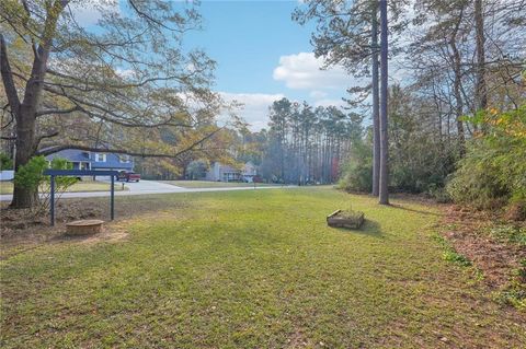 A home in Powder Springs