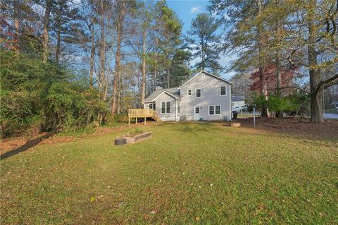 A home in Powder Springs