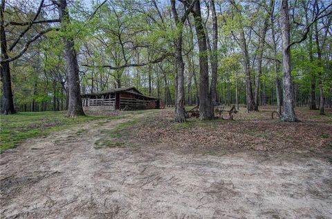 A home in Calhoun