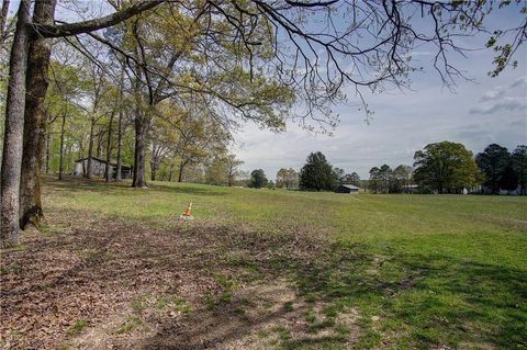 A home in Calhoun