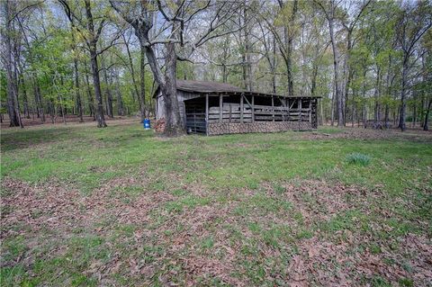 A home in Calhoun