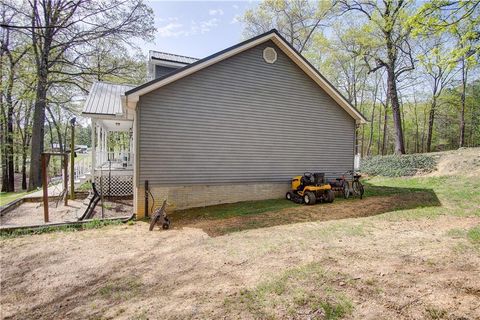 A home in Calhoun