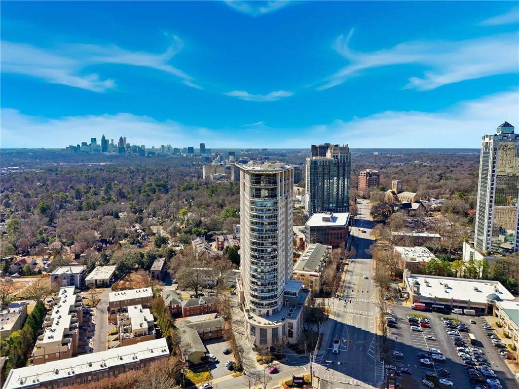 2881 Peachtree Road NE 902