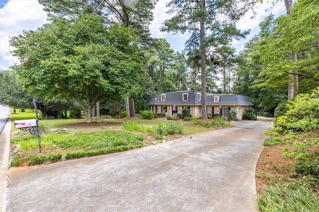 2123 Mountain Creek Drive