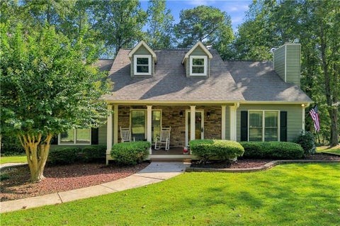 Homes For Sale - 120 Mason Drive<br/> Canton, GA 30115