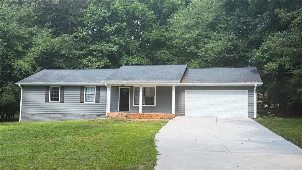 65 Fair Oaks Drive SE