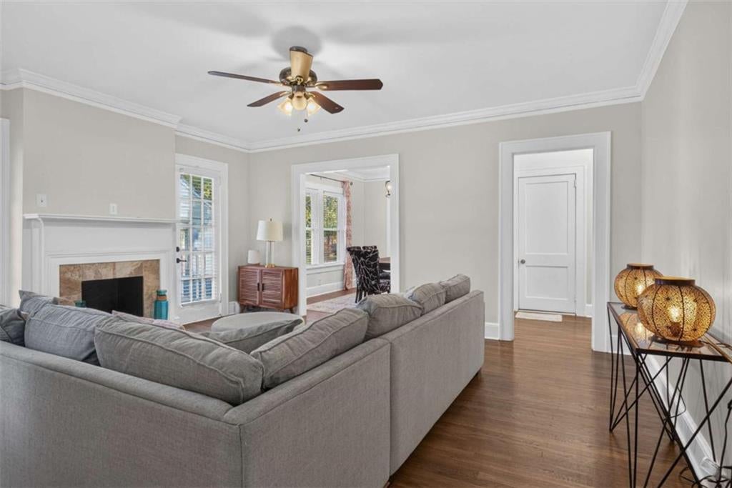 946 Victory Drive SW